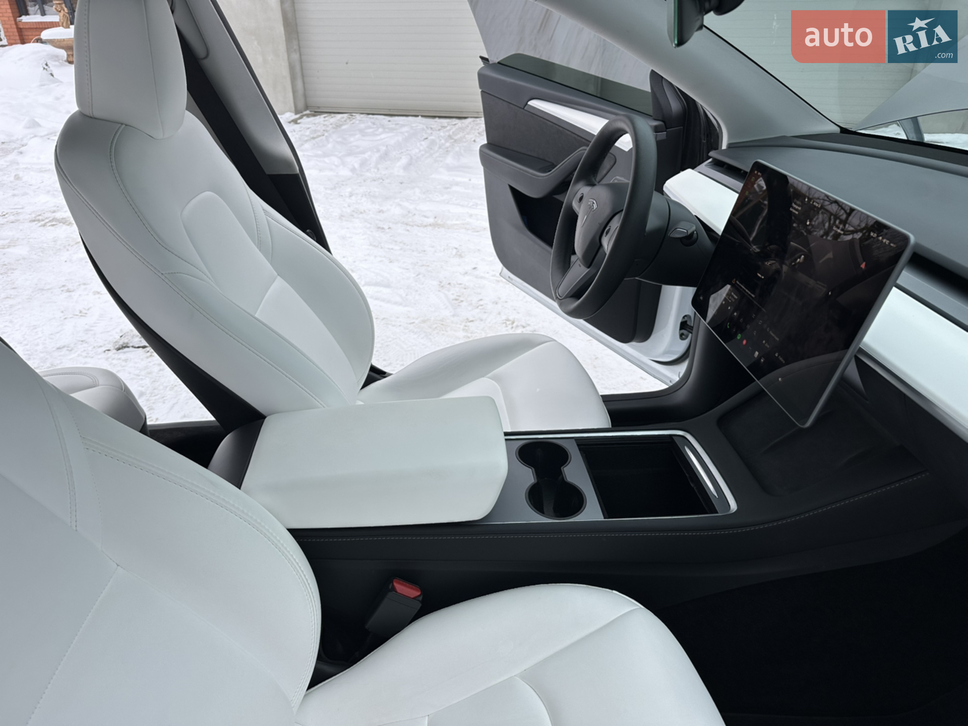2023 Tesla Model Y - мініатюра 25