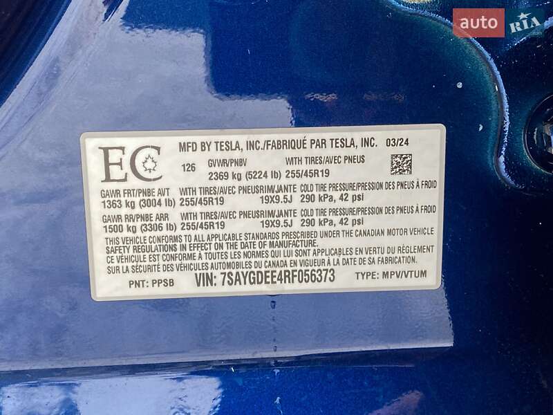 Внедорожник / Кроссовер Tesla Model Y 2024 в Киеве