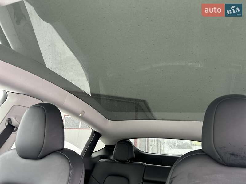 Позашляховик / Кросовер Tesla Model Y 2023 в Куликові