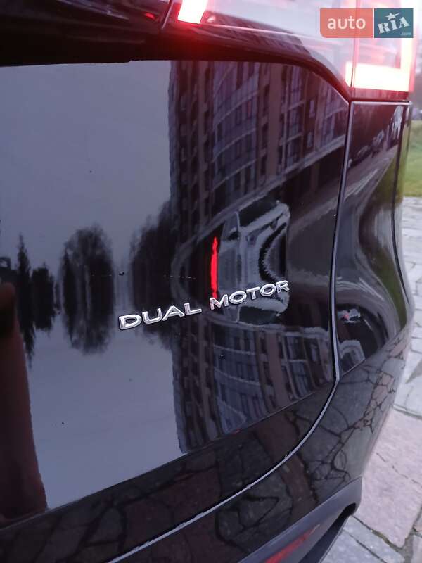 Внедорожник / Кроссовер Tesla Model Y 2023 в Кременчуге фото 34 Внедорожник / Кроссовер Tesla Model Y 2023 в Кременчуге