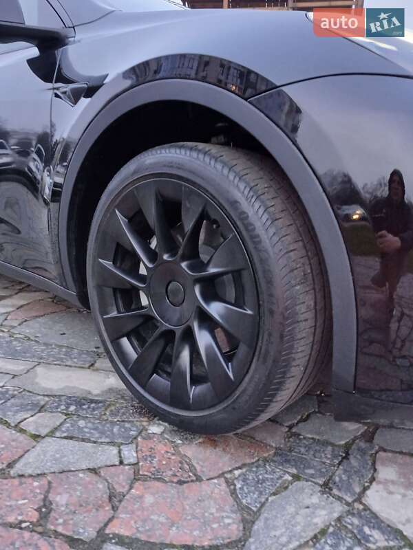 Внедорожник / Кроссовер Tesla Model Y 2023 в Кременчуге фото 29 Внедорожник / Кроссовер Tesla Model Y 2023 в Кременчуге