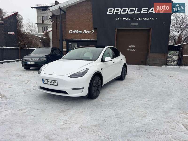 Внедорожник / Кроссовер Tesla Model Y 2024 в Требухове