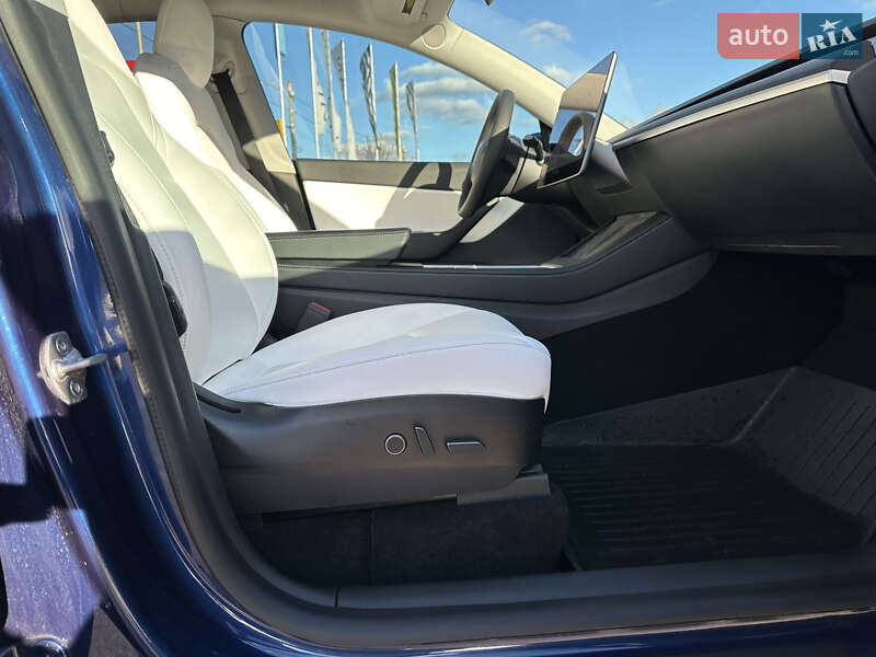 Внедорожник / Кроссовер Tesla Model Y 2021 в Житомире