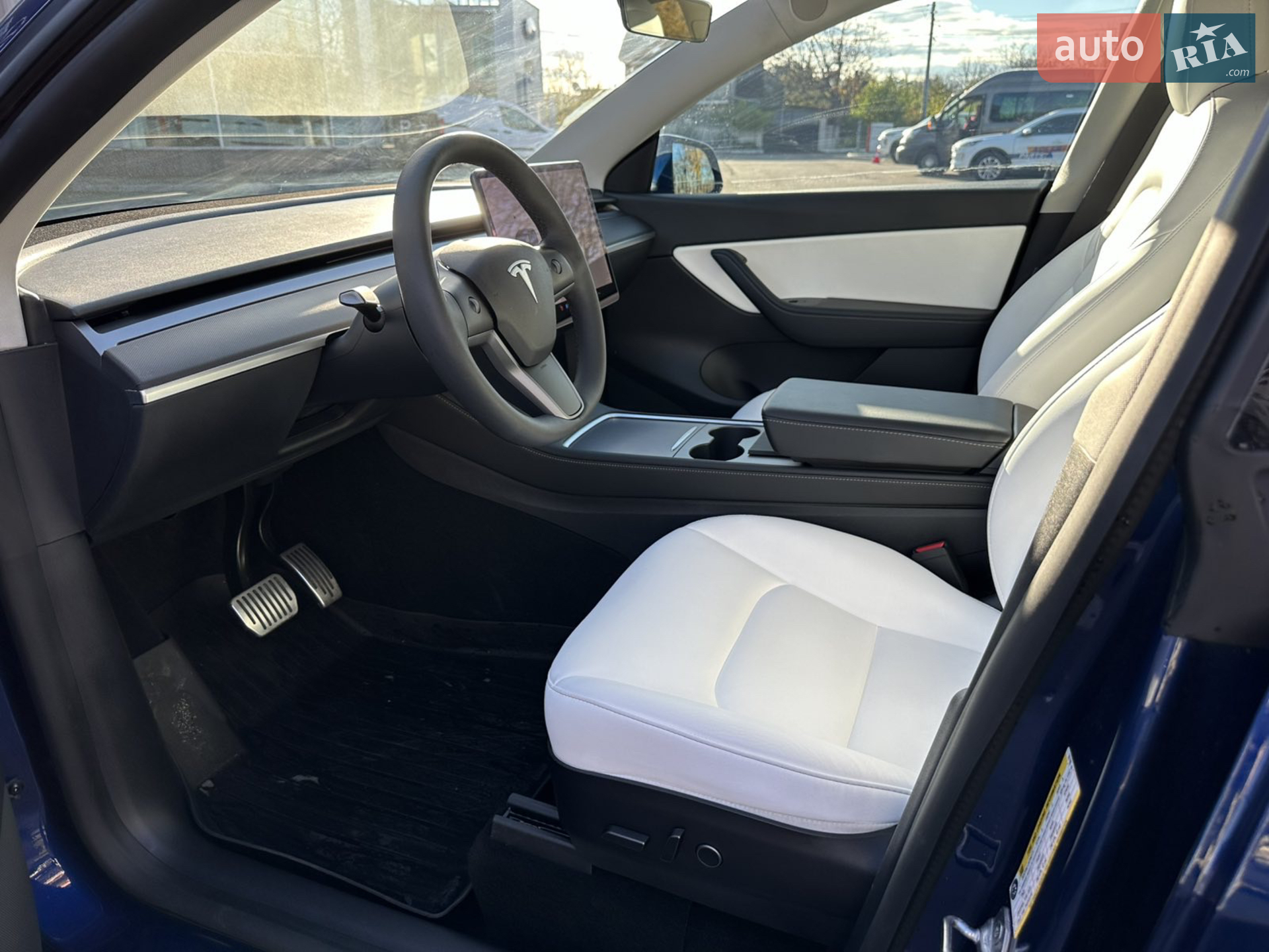 2021 Tesla Model Y - мініатюра 10