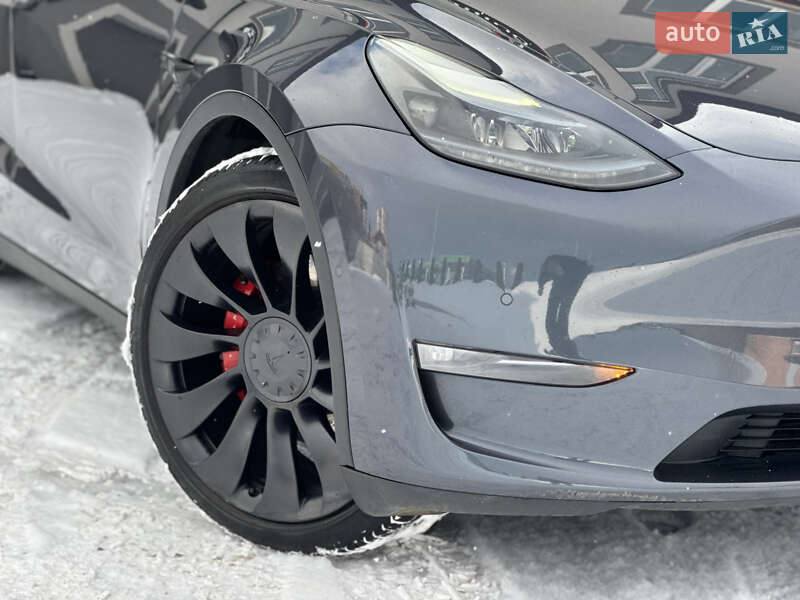 Внедорожник / Кроссовер Tesla Model Y 2022 в Виннице