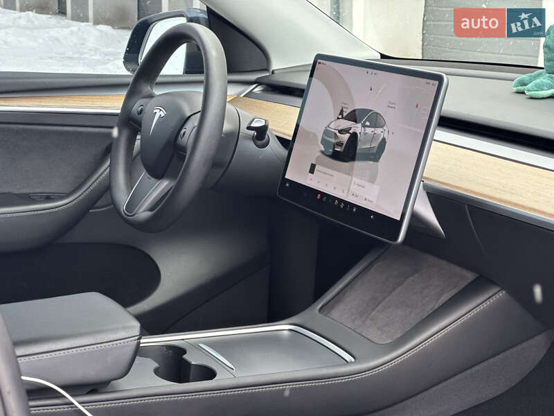 Внедорожник / Кроссовер Tesla Model Y 2022 в Виннице