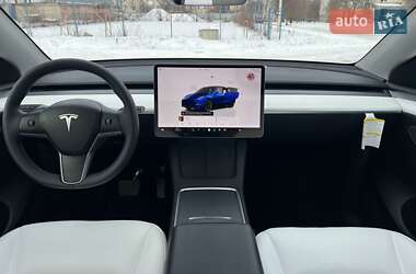 Внедорожник / Кроссовер Tesla Model Y 2025 в Богуславе