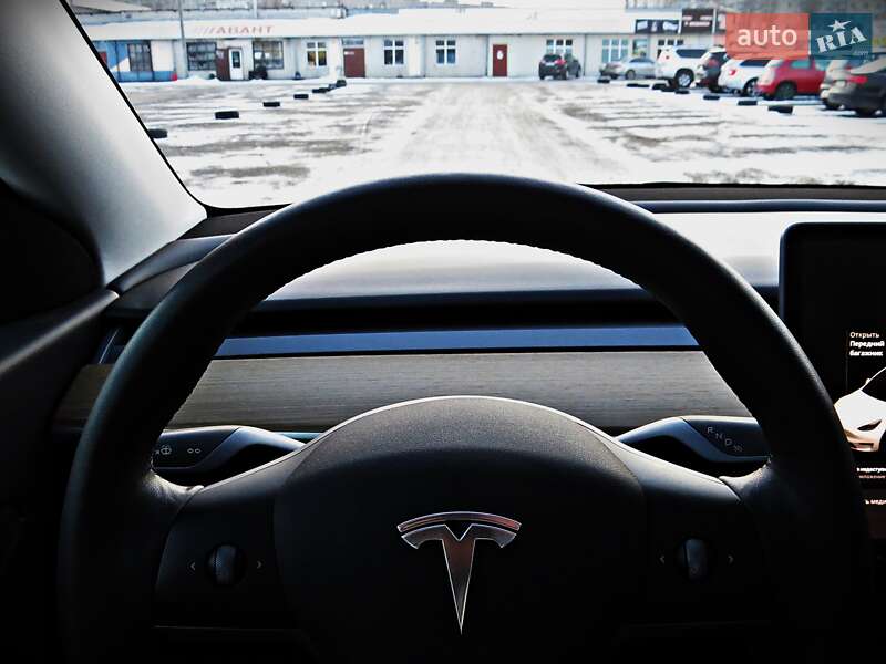 Внедорожник / Кроссовер Tesla Model Y 2021 в Черкассах