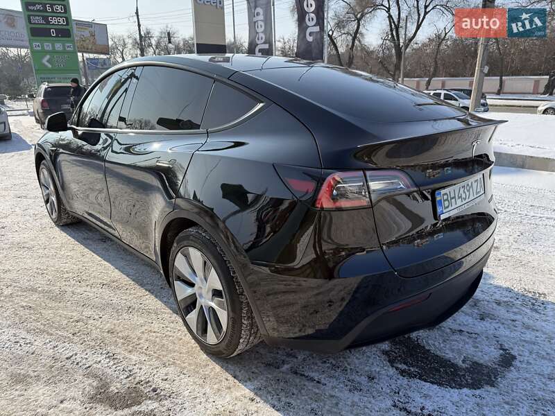 Внедорожник / Кроссовер Tesla Model Y 2021 в Одессе фото 7 Внедорожник / Кроссовер Tesla Model Y 2021 в Одессе