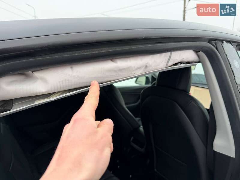 Внедорожник / Кроссовер Tesla Model Y 2021 в Луцке