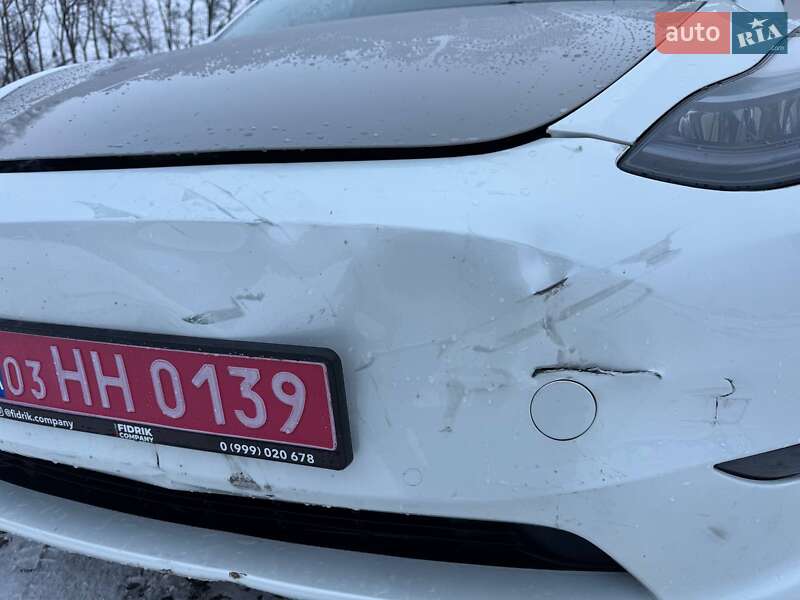 Внедорожник / Кроссовер Tesla Model Y 2022 в Луцке
