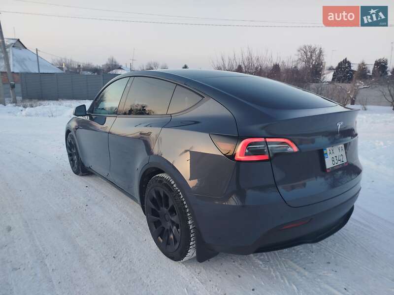 Позашляховик / Кросовер Tesla Model Y 2022 в Харкові фото 5 Позашляховик / Кросовер Tesla Model Y 2022 в Харкові