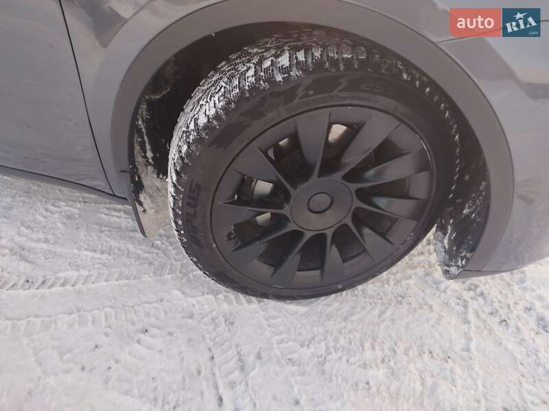 Позашляховик / Кросовер Tesla Model Y 2022 в Харкові фото 27 Позашляховик / Кросовер Tesla Model Y 2022 в Харкові