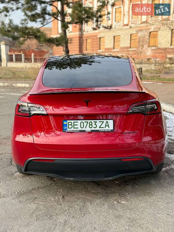 Позашляховик / Кросовер Tesla Model Y 2022 в Миколаєві