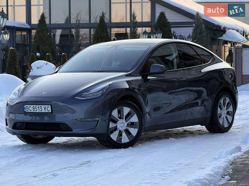 Внедорожник / Кроссовер Tesla Model Y 2022 в Стрые