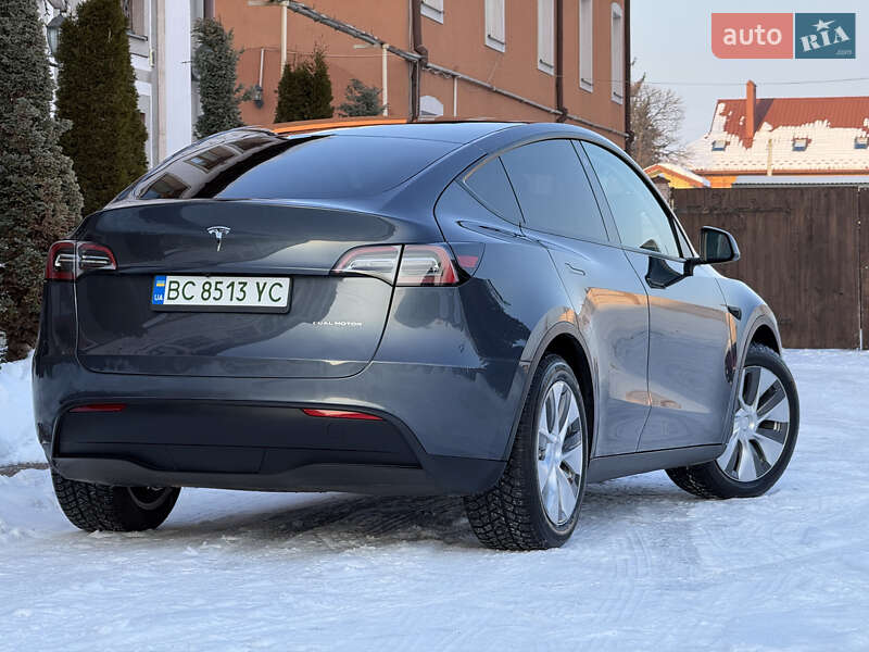 Внедорожник / Кроссовер Tesla Model Y 2022 в Стрые