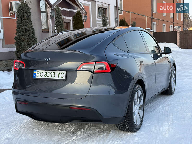 Внедорожник / Кроссовер Tesla Model Y 2022 в Стрые