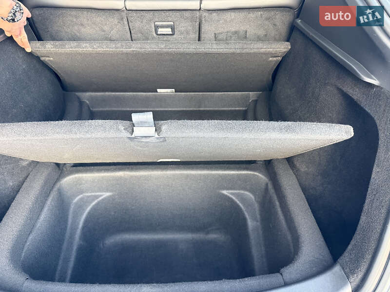 Внедорожник / Кроссовер Tesla Model Y 2022 в Стрые