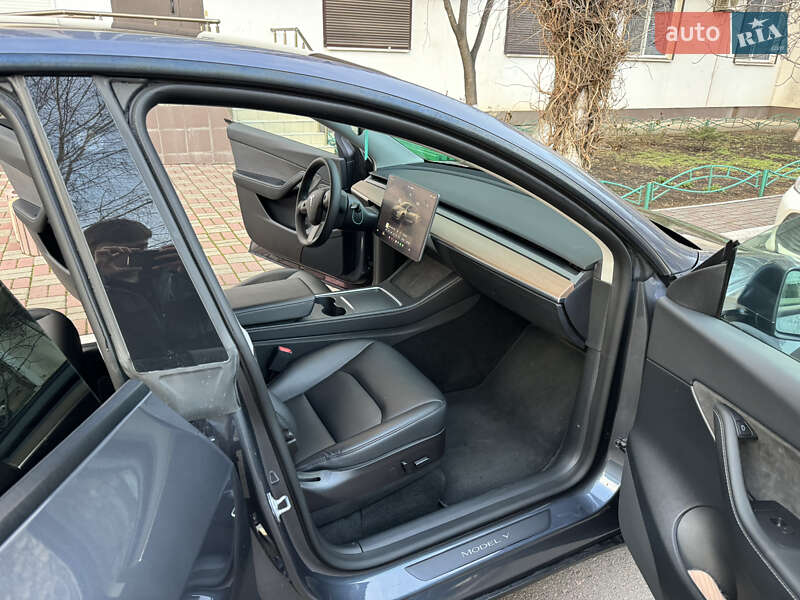 Внедорожник / Кроссовер Tesla Model Y 2022 в Одессе