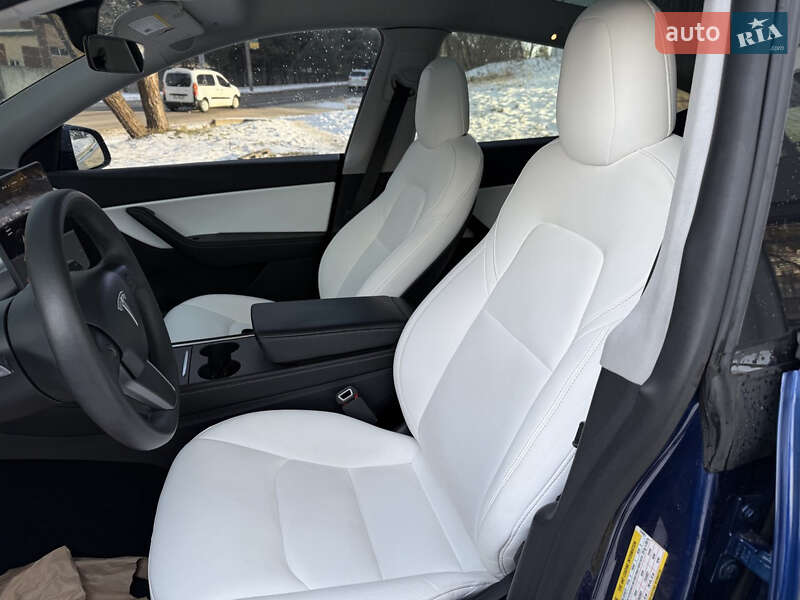 Внедорожник / Кроссовер Tesla Model Y 2021 в Каменец-Подольском