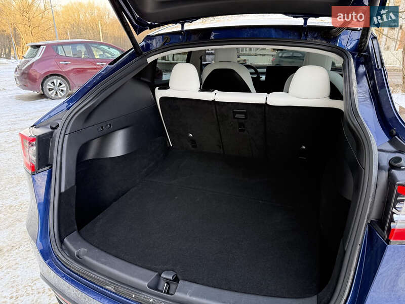 Внедорожник / Кроссовер Tesla Model Y 2021 в Каменец-Подольском