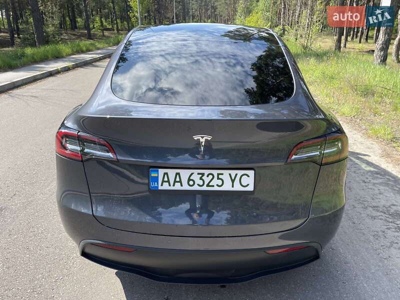Позашляховик / Кросовер Tesla Model Y 2023 в Києві фото 25 Позашляховик / Кросовер Tesla Model Y 2023 в Києві