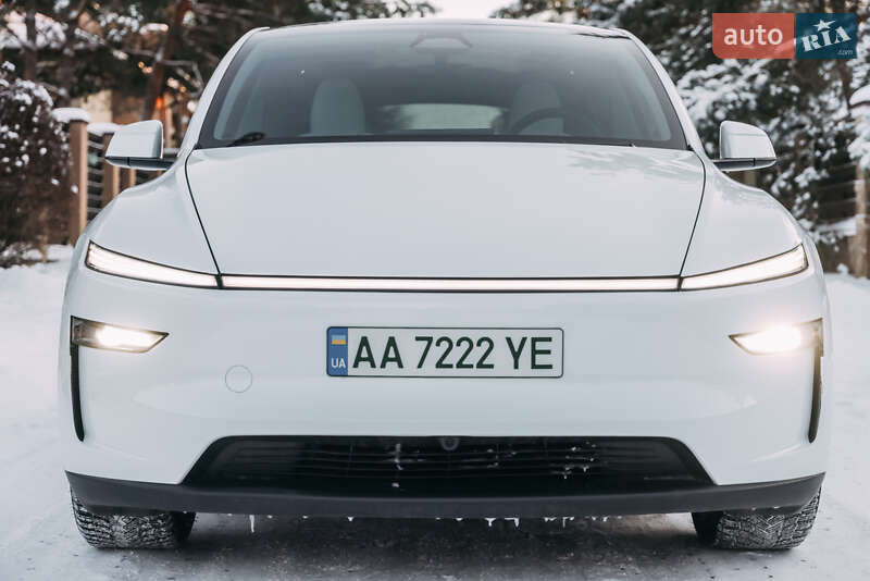 Внедорожник / Кроссовер Tesla Model Y 2025 в Киеве фото 4 Внедорожник / Кроссовер Tesla Model Y 2025 в Киеве