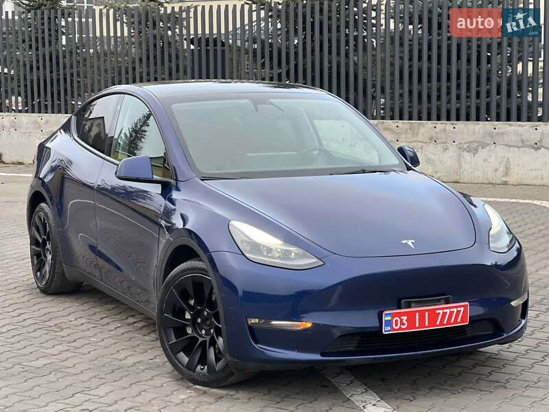 Позашляховик / Кросовер Tesla Model Y 2023 в Луцьку