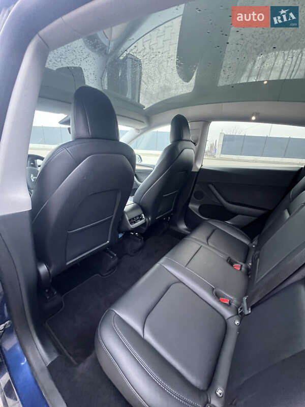 Позашляховик / Кросовер Tesla Model Y 2023 в Луцьку