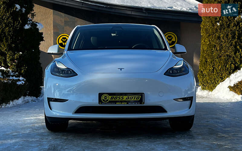 Позашляховик / Кросовер Tesla Model Y 2022 в Львові