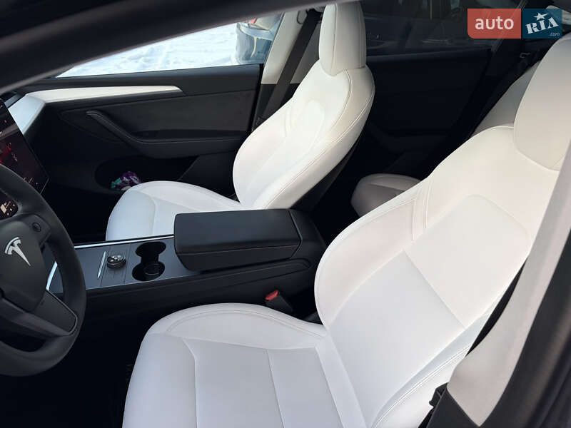 Позашляховик / Кросовер Tesla Model Y 2023 в Києві фото 11 Позашляховик / Кросовер Tesla Model Y 2023 в Києві