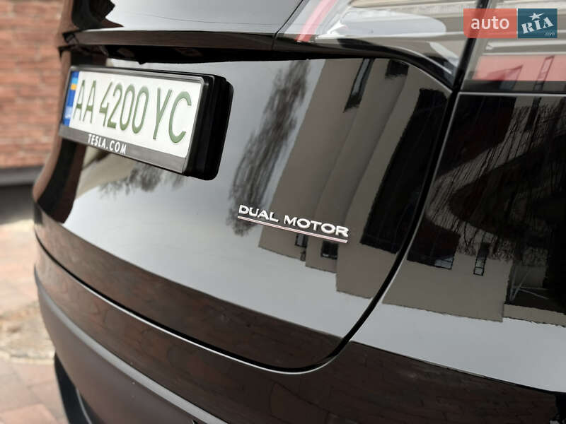 Позашляховик / Кросовер Tesla Model Y 2023 в Києві фото 16 Позашляховик / Кросовер Tesla Model Y 2023 в Києві