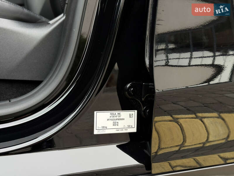 Позашляховик / Кросовер Tesla Model Y 2023 в Києві фото 32 Позашляховик / Кросовер Tesla Model Y 2023 в Києві