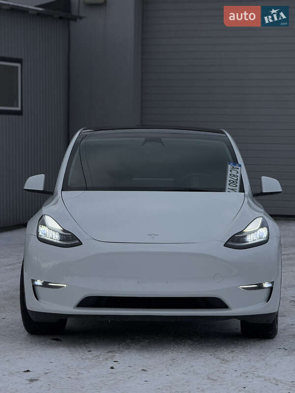 Внедорожник / Кроссовер Tesla Model Y 2022 в Киеве