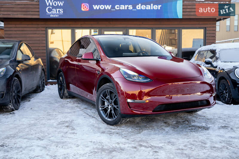 Tesla Model Y 2024 Tesla Model Y 2024