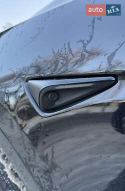 Внедорожник / Кроссовер Tesla Model Y 2024 в Днепре