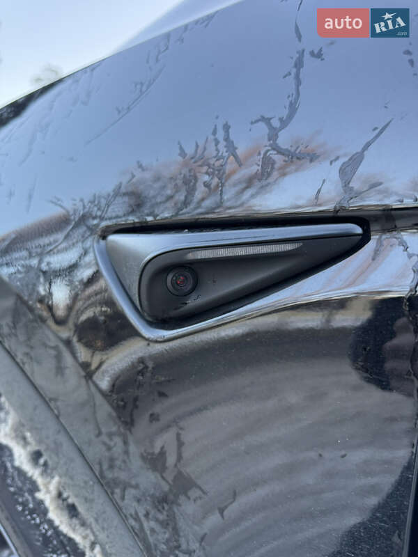 Позашляховик / Кросовер Tesla Model Y 2024 в Дніпрі фото 11 Позашляховик / Кросовер Tesla Model Y 2024 в Дніпрі