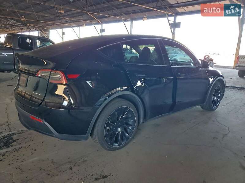 Внедорожник / Кроссовер Tesla Model Y 2022 в Черновцах фото 4 Внедорожник / Кроссовер Tesla Model Y 2022 в Черновцах