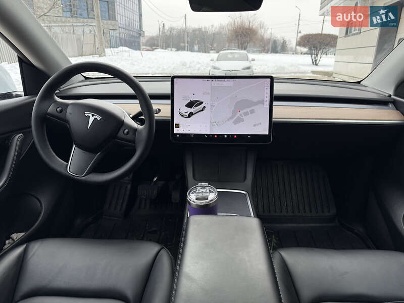 Внедорожник / Кроссовер Tesla Model Y 2021 в Харькове