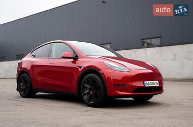 Внедорожник / Кроссовер Tesla Model Y 2023 в Киеве