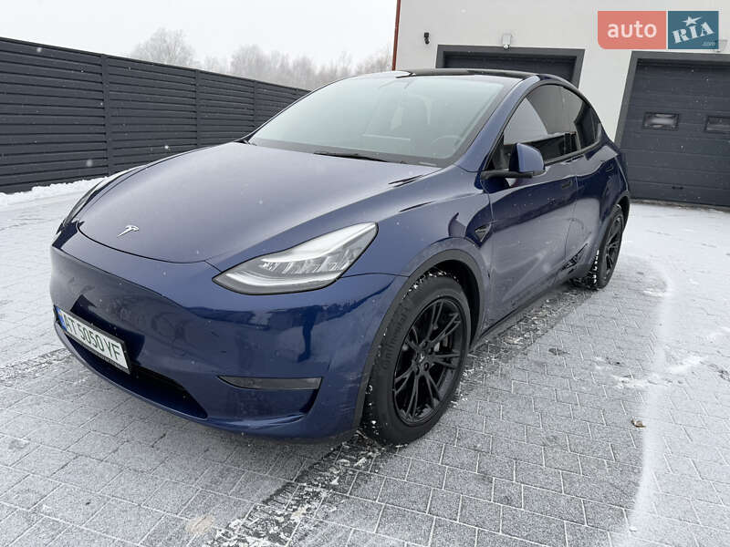 Внедорожник / Кроссовер Tesla Model Y 2022 в Ивано-Франковске