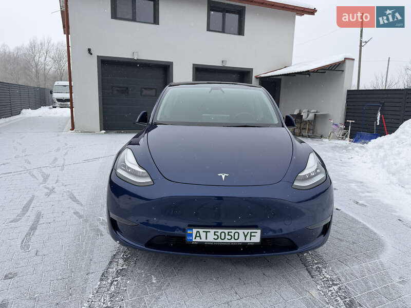 Внедорожник / Кроссовер Tesla Model Y 2022 в Ивано-Франковске