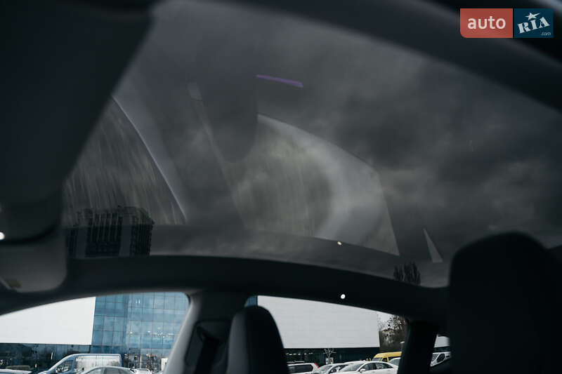 Внедорожник / Кроссовер Tesla Model Y 2025 в Одессе