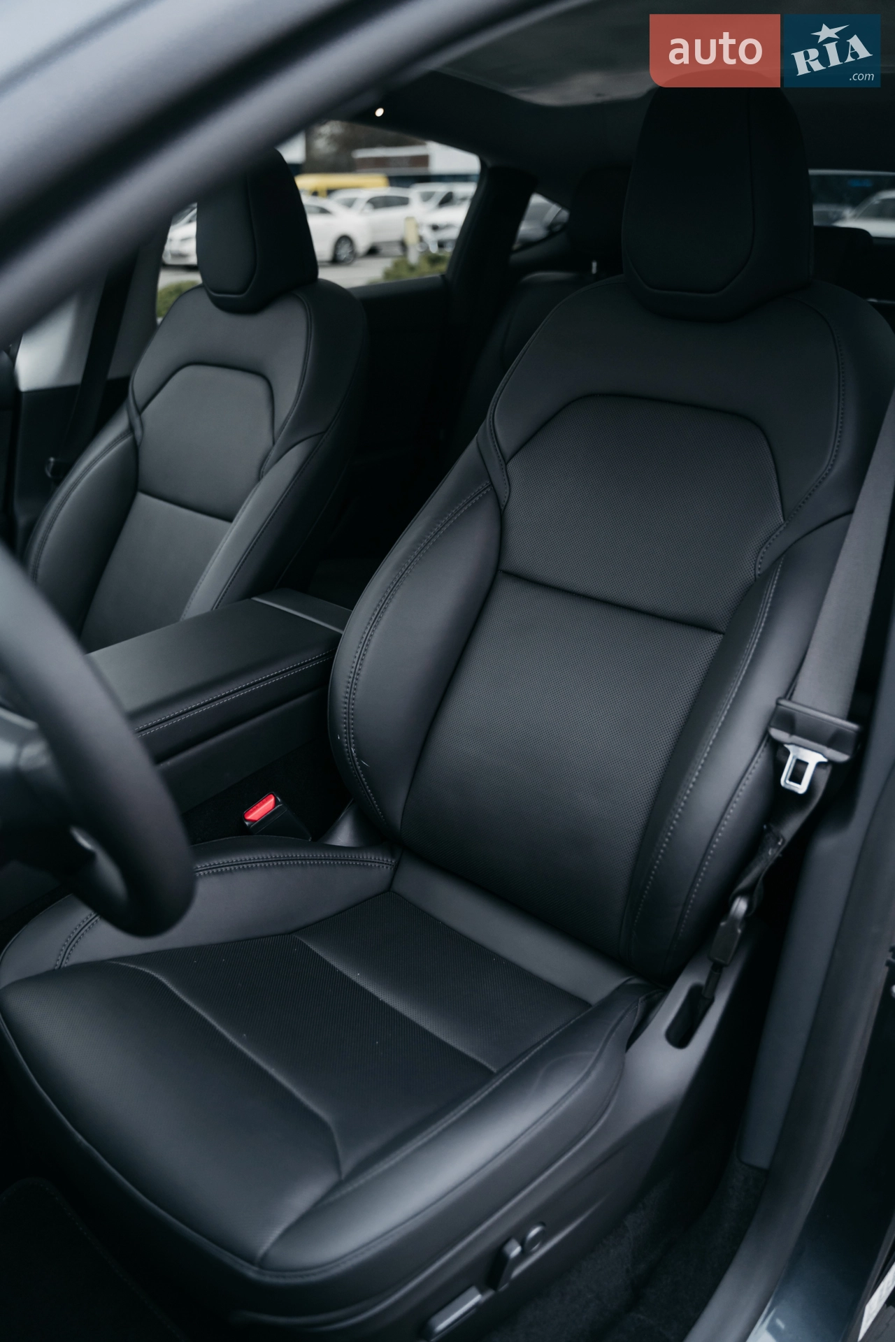 2025 Tesla Model Y - мініатюра 14