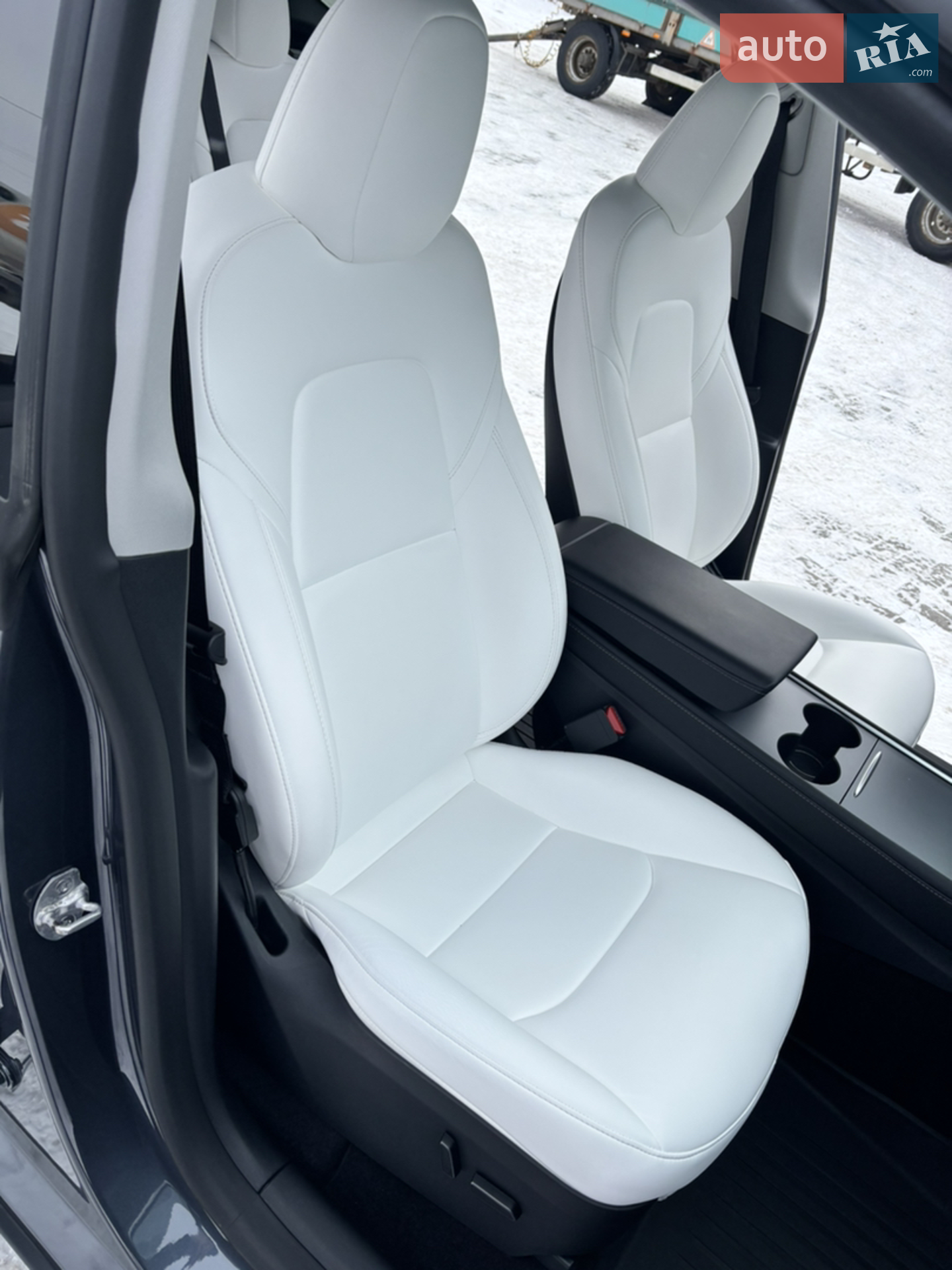 2023 Tesla Model Y - мініатюра 17