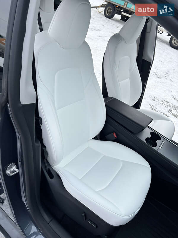 Позашляховик / Кросовер Tesla Model Y 2023 в Дніпрі фото 17 Позашляховик / Кросовер Tesla Model Y 2023 в Дніпрі