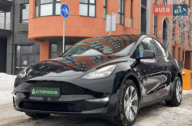Позашляховик / Кросовер Tesla Model Y 2024 в Києві