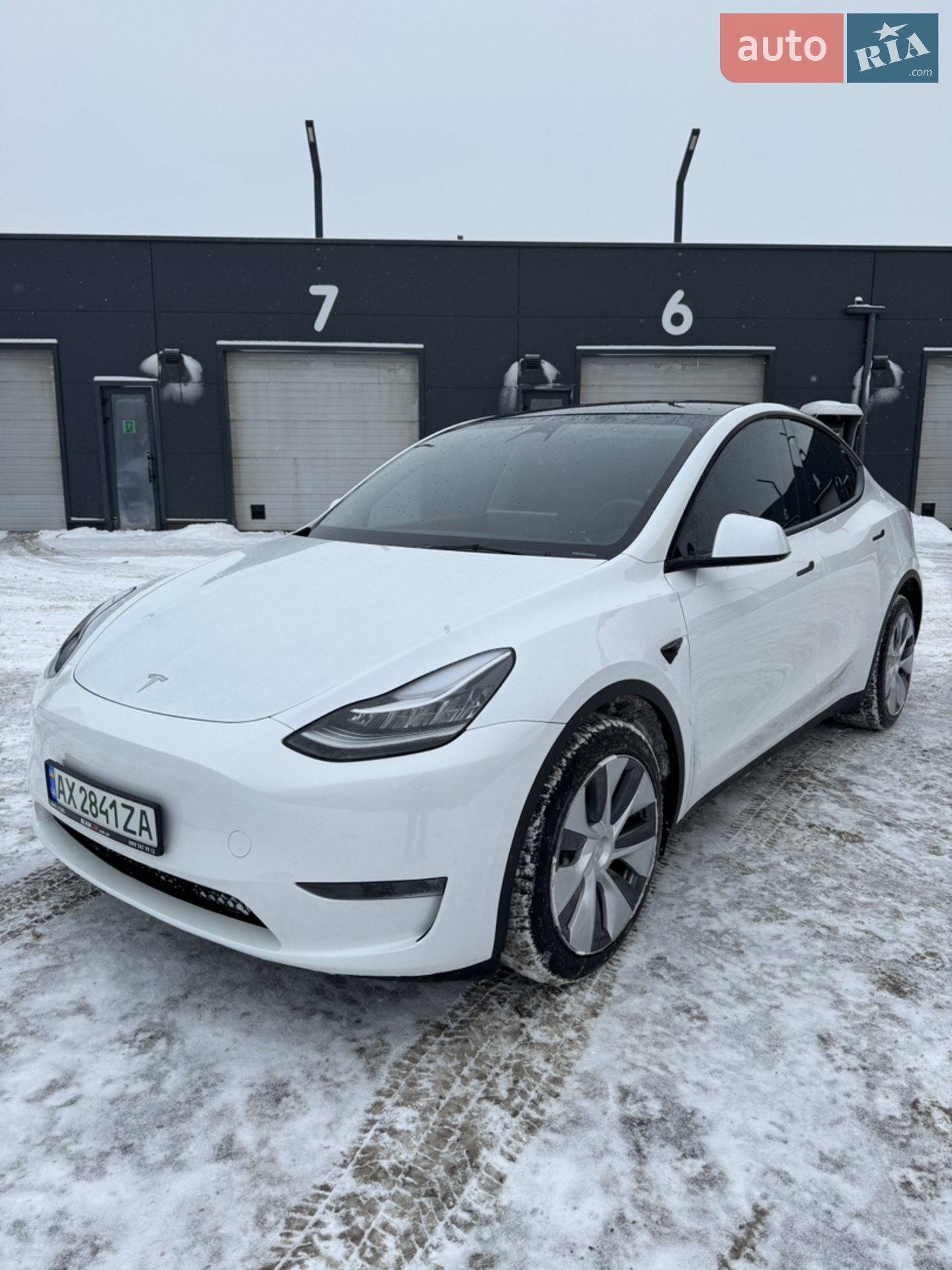 2023 Tesla Model Y - мініатюра 2