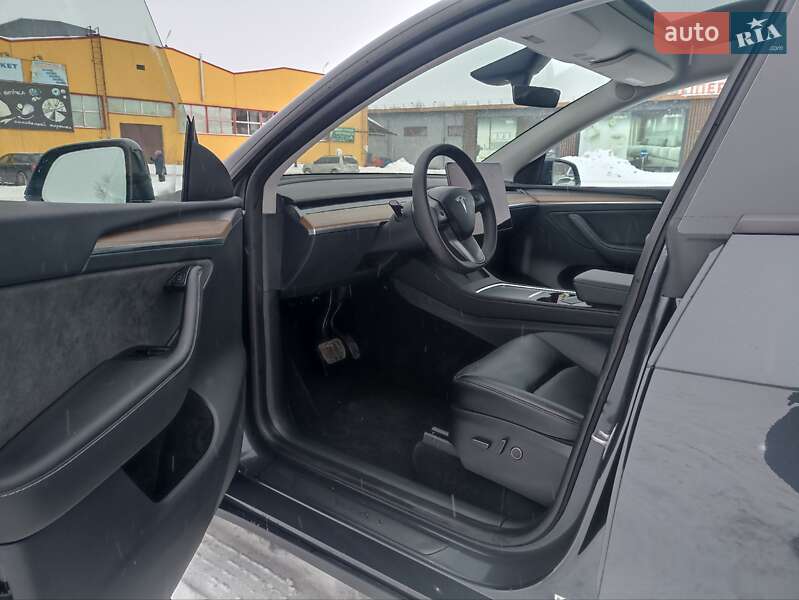 Позашляховик / Кросовер Tesla Model Y 2024 в Житомирі