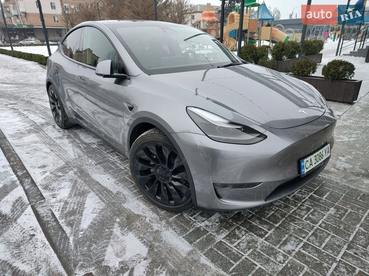 2025 Tesla Model Y - мініатюра 21